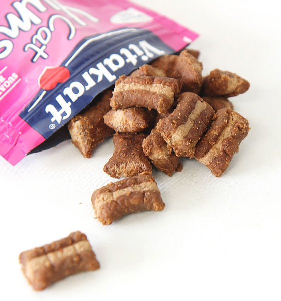 Vitakraft Cat Yums Liver Sausage Cat Treat 40g